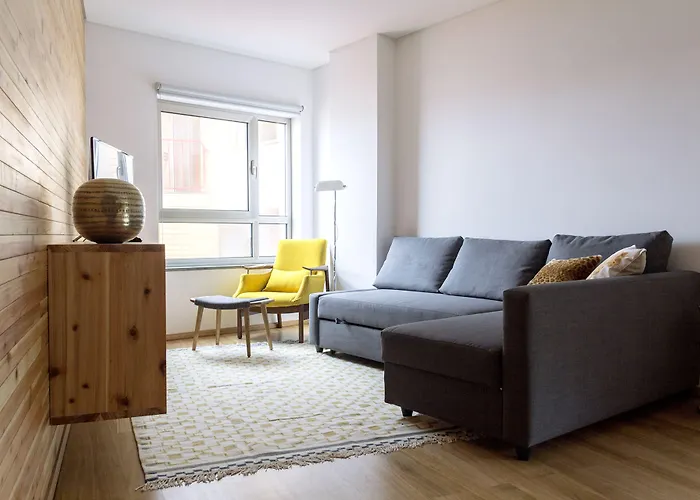 Porto Pim Bay Apartment *