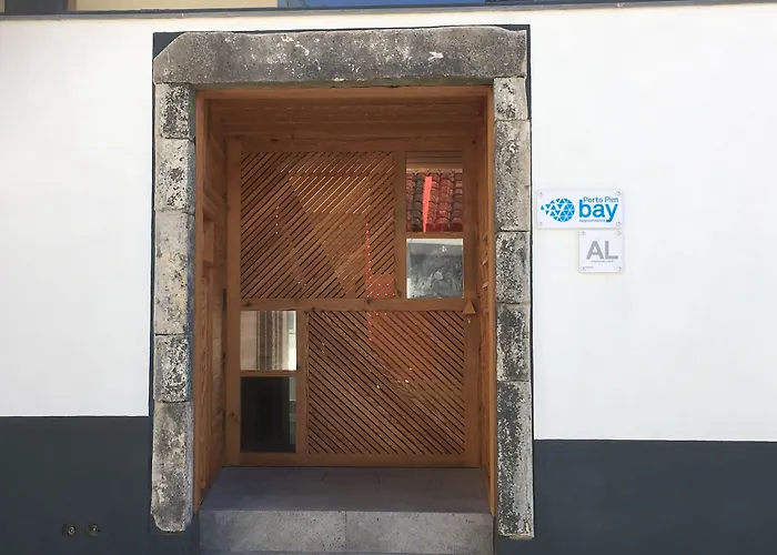 Porto Pim Bay Apartment