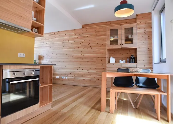 Porto Pim Bay Apartment *