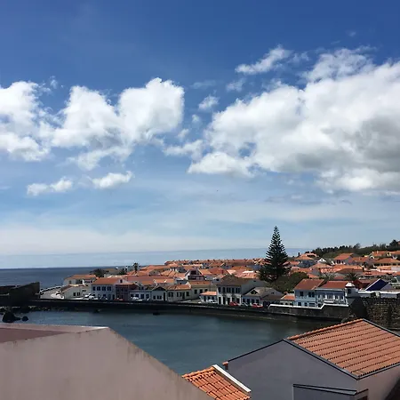 Porto Pim Bay Daire Horta (Azores)