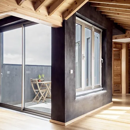 Porto Pim Bay Apartment *